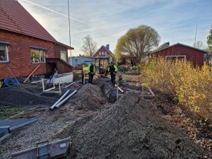 Före: grund till garage.